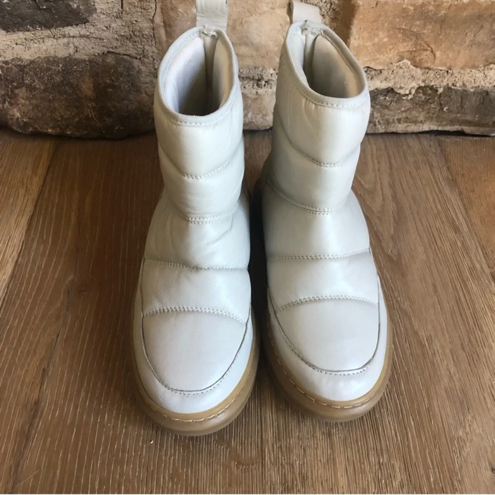 🔥NEW🔥LEATHER WHITE MOON BOOTS sz 36/6US 🔥 Ivy Lee Copenhagen price firm!